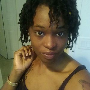 Meet your Posher, Tisha